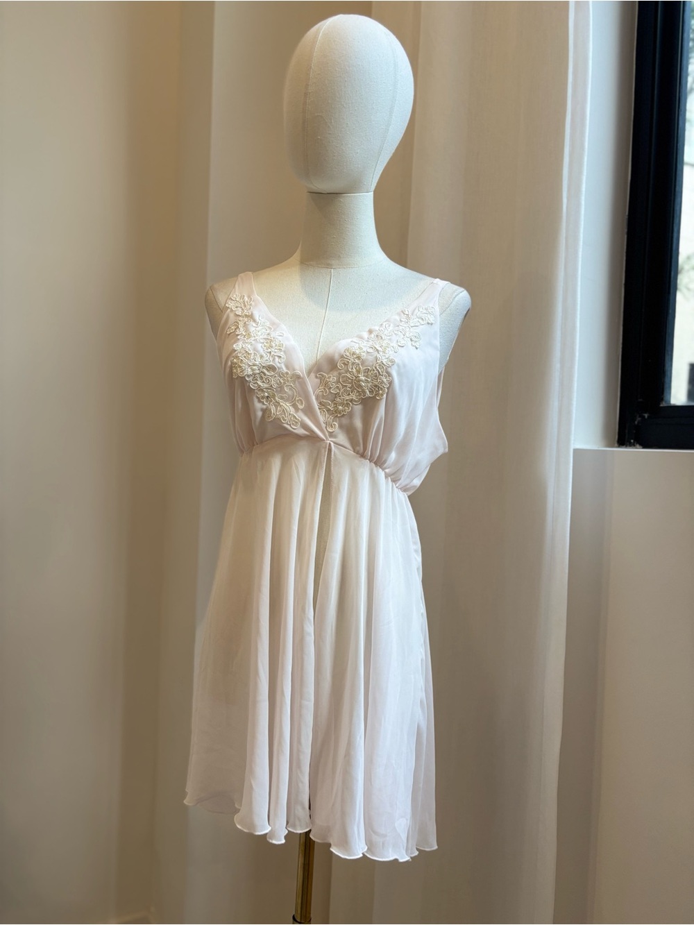 Linea Donatella Baby Pink Lace Applique Slip Dress Nightgown